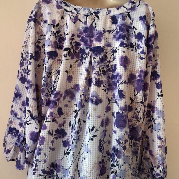 Women’s dainty Coral Bay violet lilac fall cuff sleeve floral blouse - Picture 9 of 12